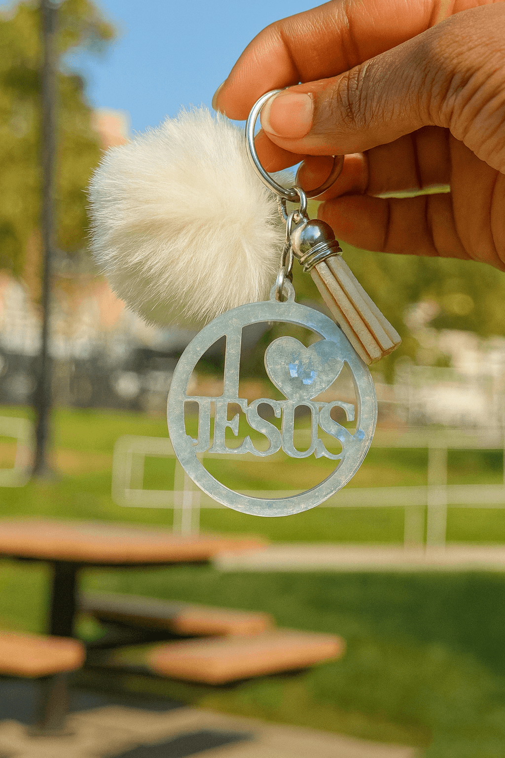 resin
pom pom keychain
keychain
Jesus
inspirational
handmade
Fleurish Beauty
faith
Christian gift
accessories
Fleurish Beauty Handmade Lip Gloss
Natural Lip Gloss Hydrating & Shiny
Pink Dream Gloss Hydratant & Ultra Brillant
